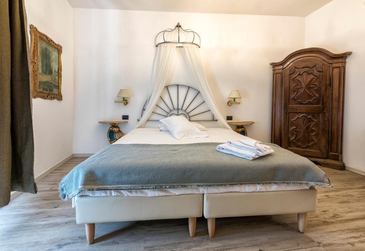 טרנטו Rooms Alla Loggia Del Castello מראה חיצוני תמונה