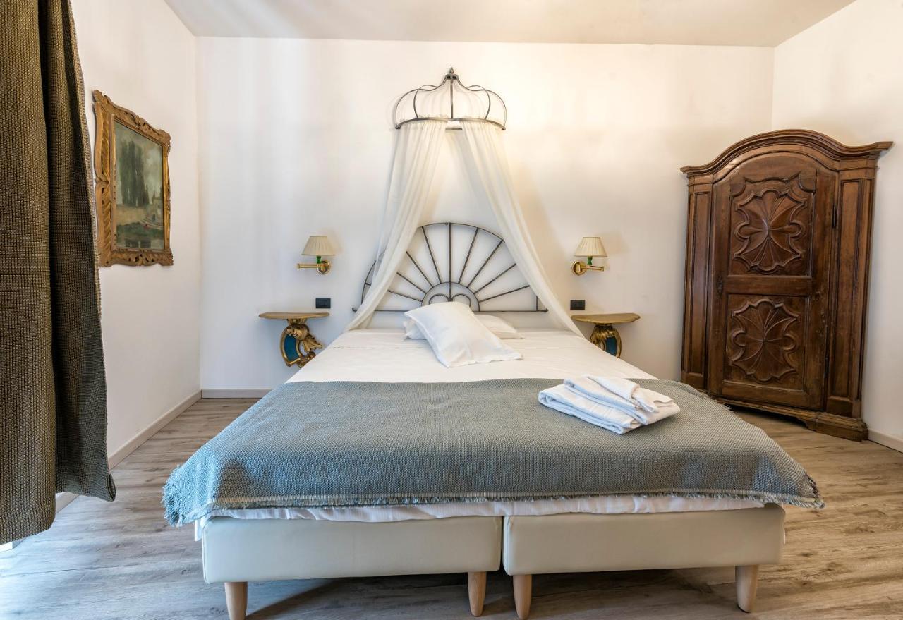 טרנטו Rooms Alla Loggia Del Castello מראה חיצוני תמונה